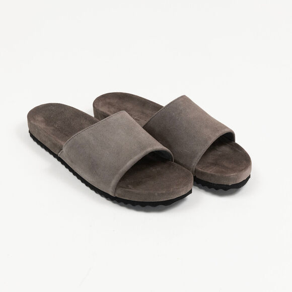 The Men\'s Store Men\'s Slip On Slide Sandals Gray Suide Size 9 (Store Display) main image 4